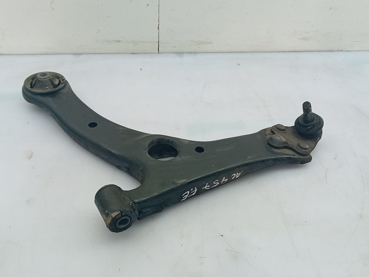Left front suspension arm TOYOTA Avensis Liftback (_T25_) Imagem-3