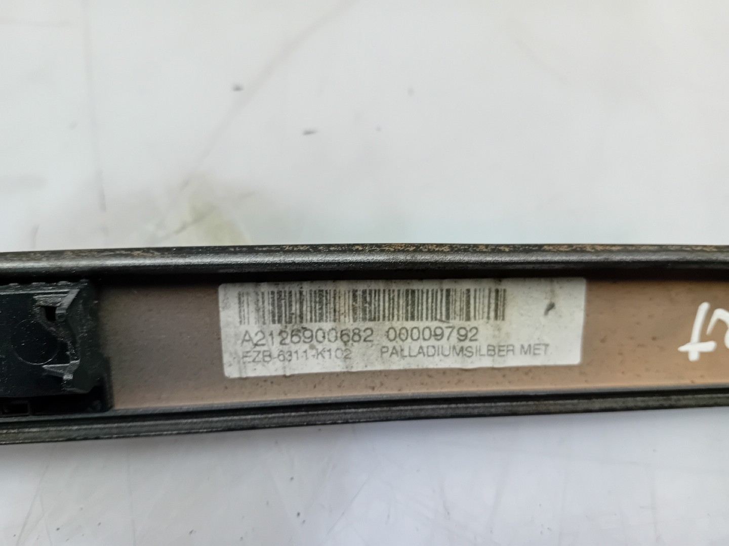 Moldura puerta delantera derecha MERCEDES-BENZ Classe E (W212) Imagem-3