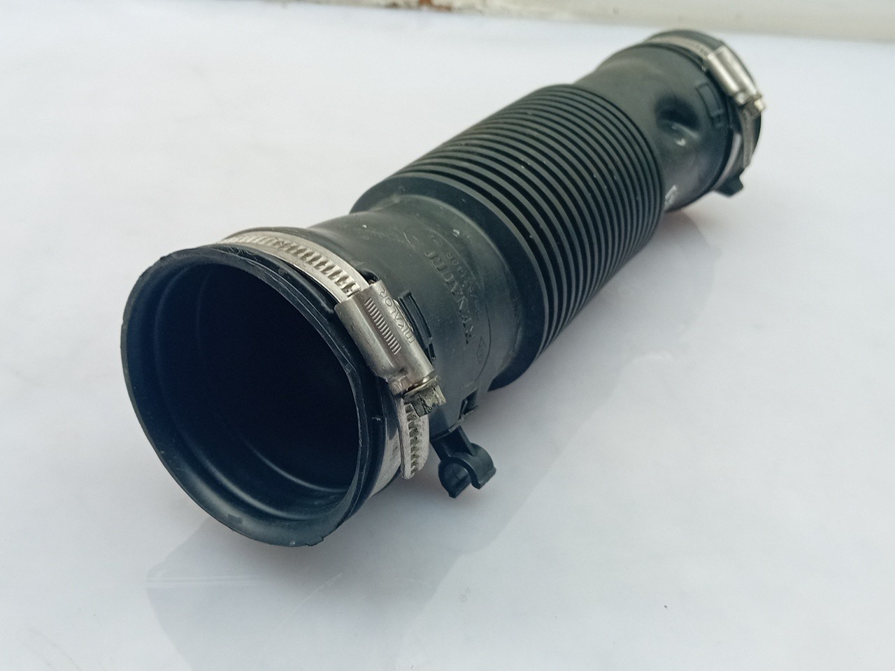 Tubo intercooler DACIA Duster (HS_) Imagem-1