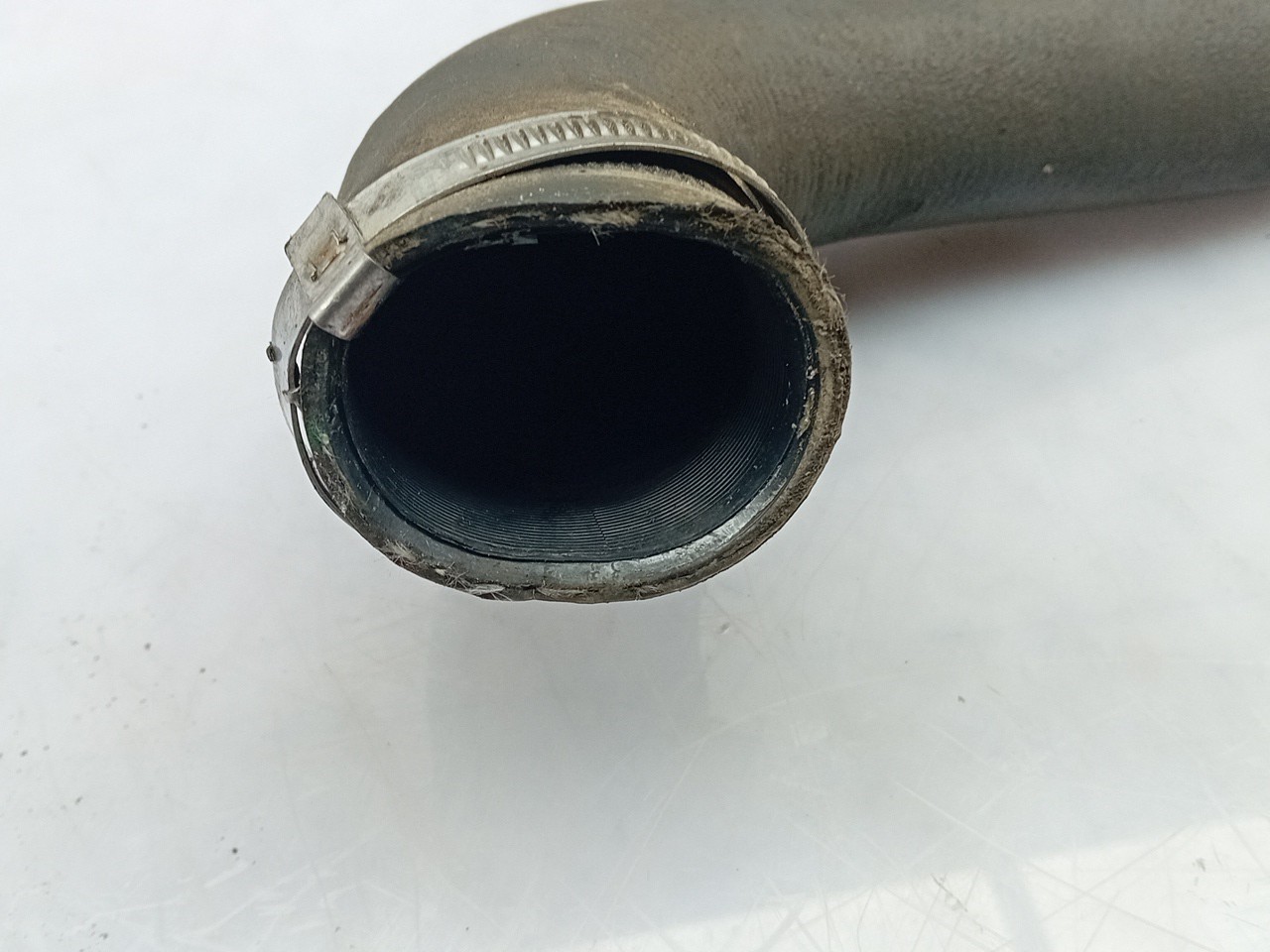 Tubo intercooler PEUGEOT 308 SW II Imagem-2