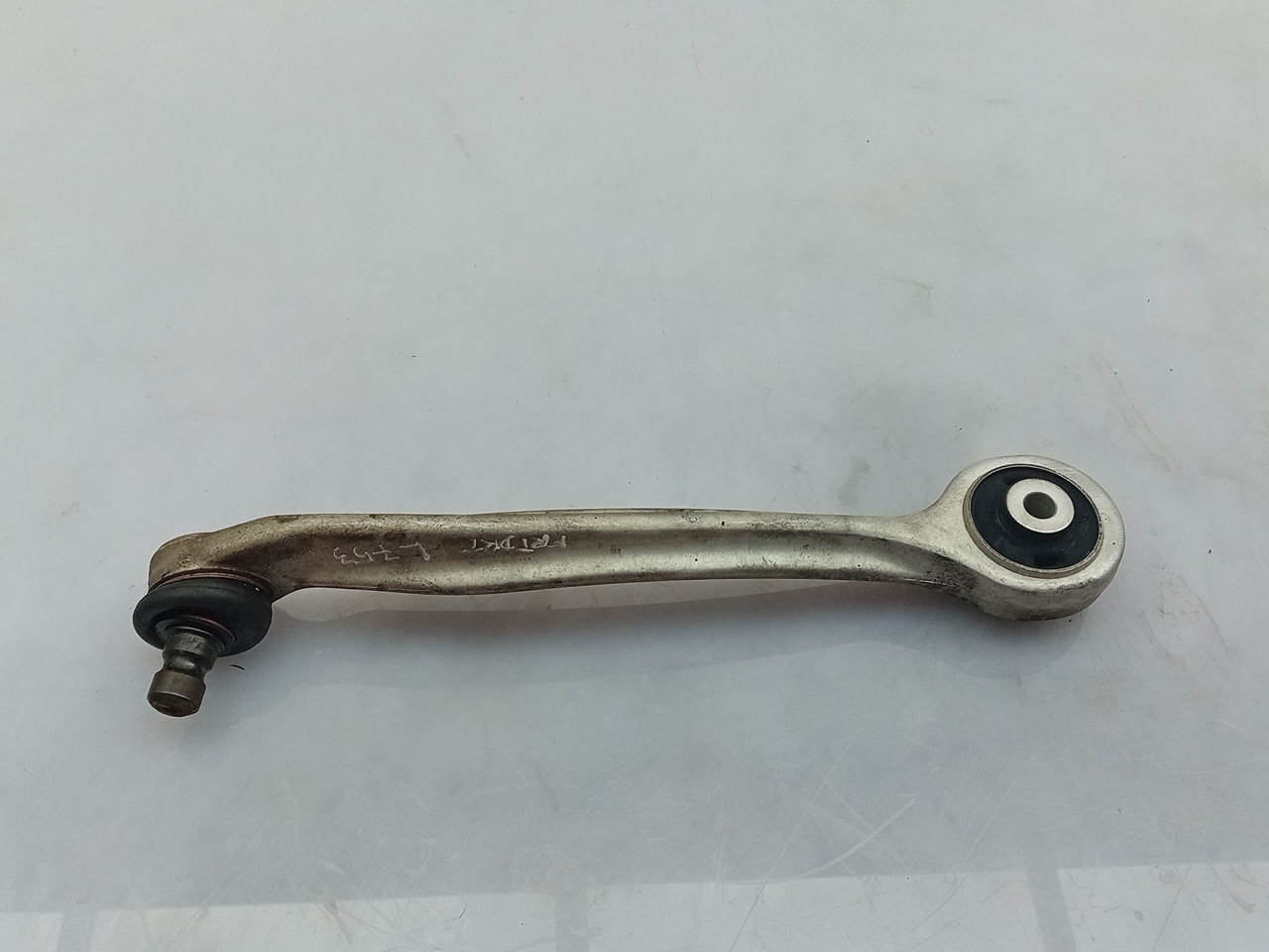 Right front suspension arm
