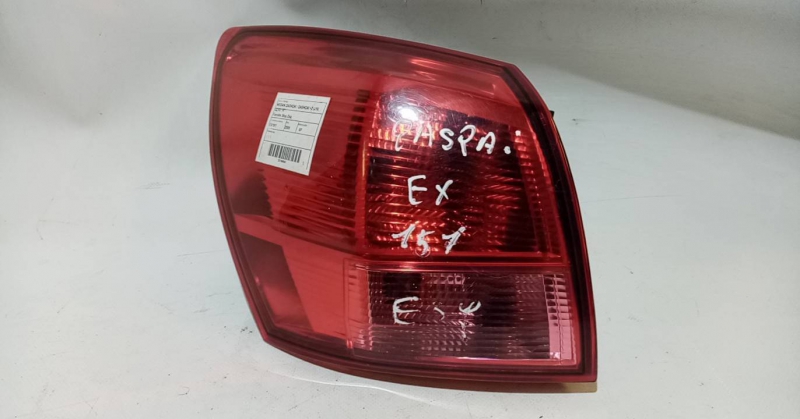 Left Tail light