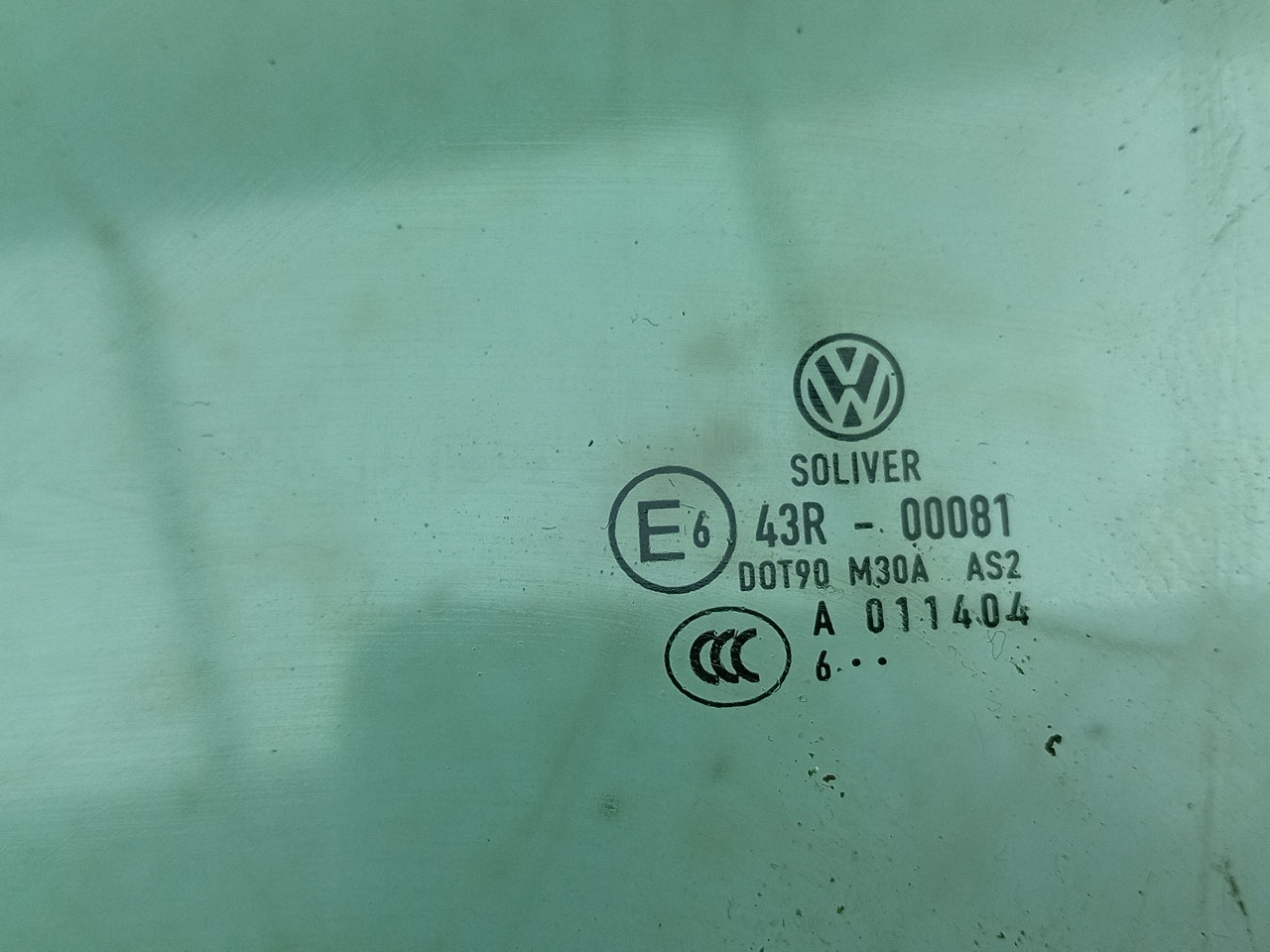 Vitre porte arrière gauche VOLKSWAGEN Passat (3C2) Imagem-1