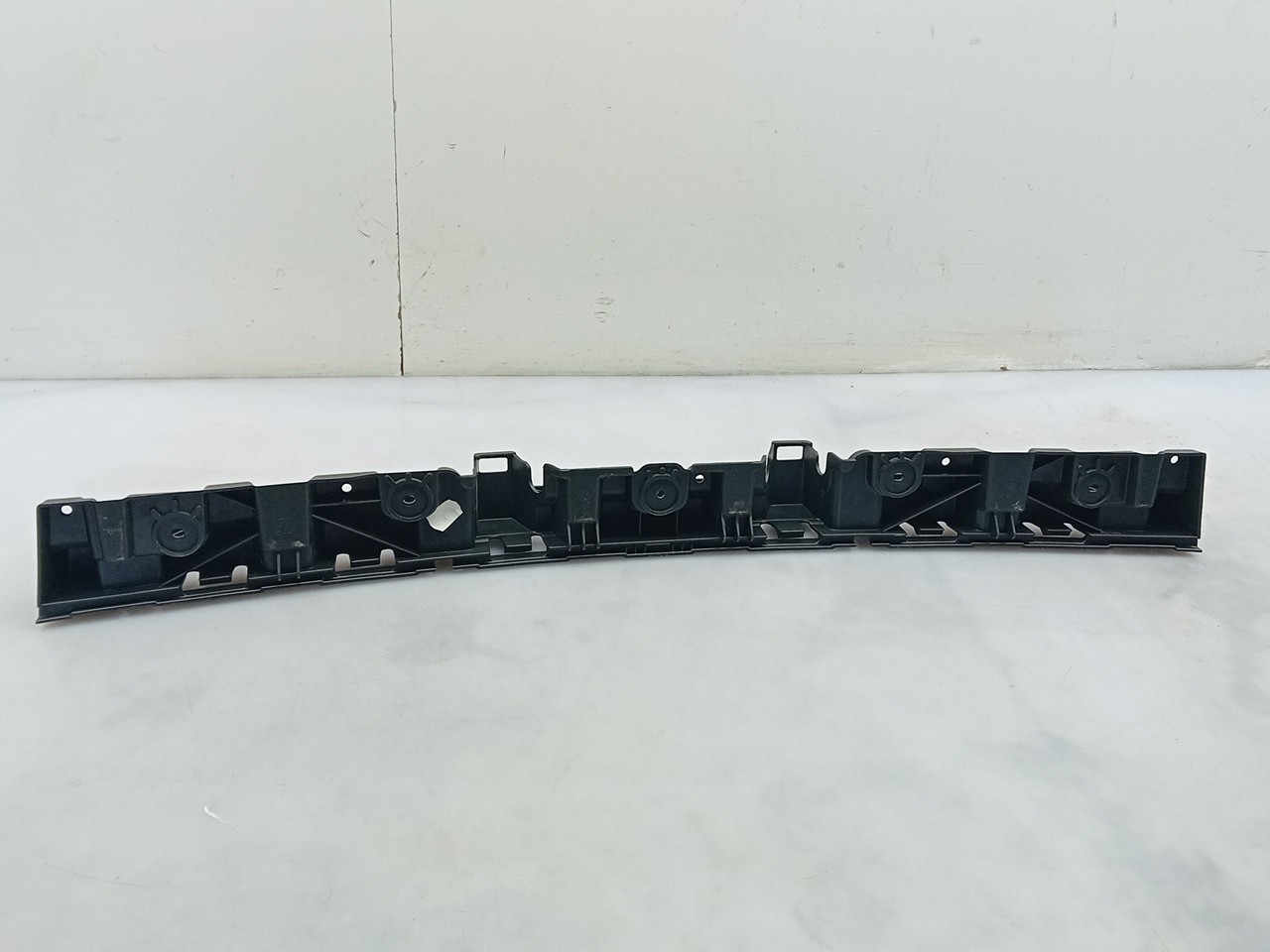 Rear bumper reinforcement SEAT Leon Sportstourer (KL8) Imagem-1