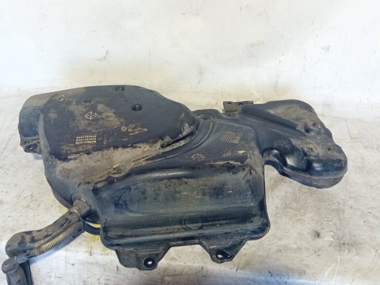 Depósito de combustible RENAULT Captur (J5_) Imagem-1