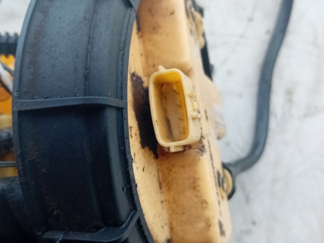 Fuel pump RENAULT Captur (J5_) Imagem-1