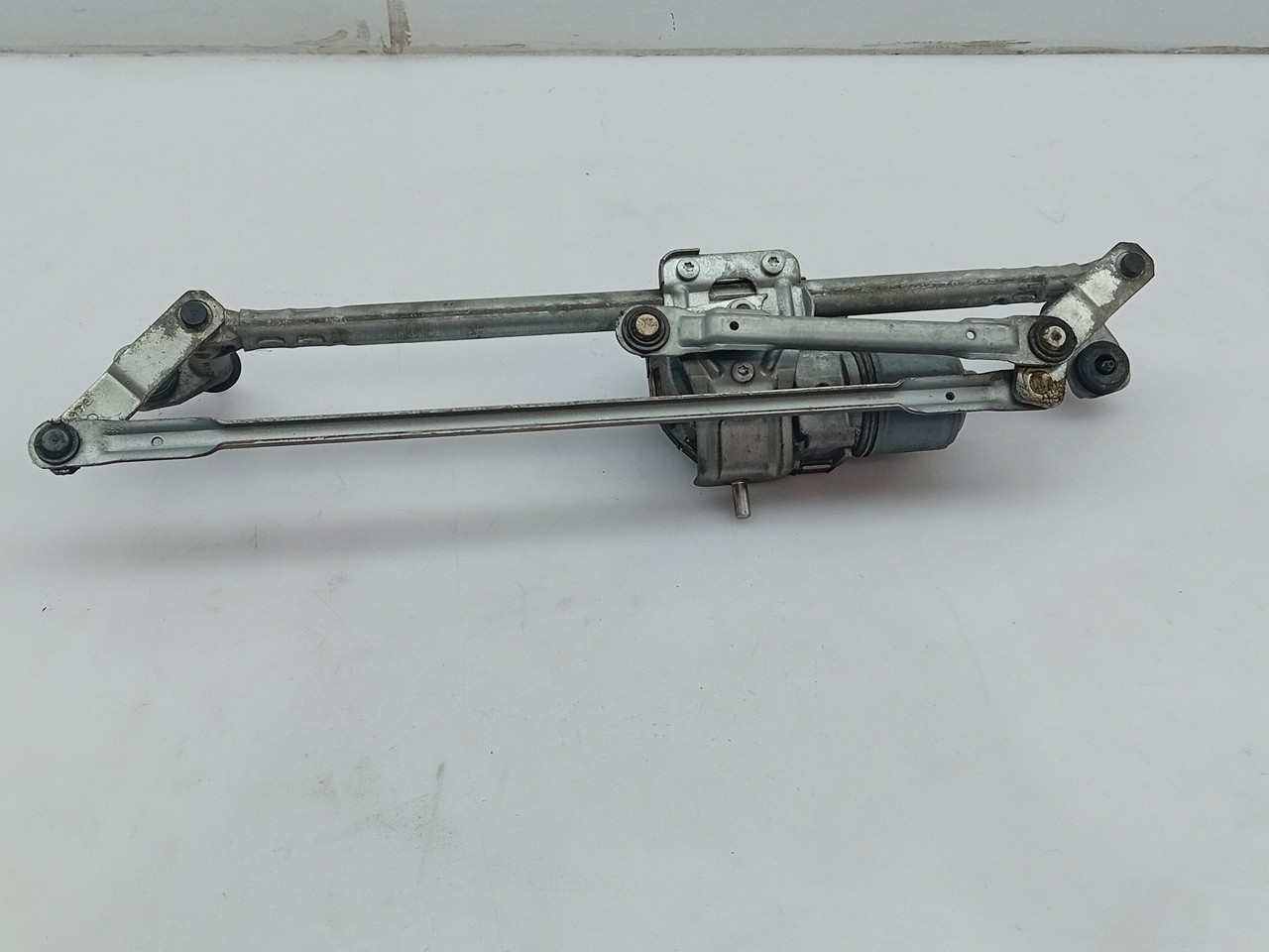 Motor limpa vidros frente VOLKSWAGEN Golf VI Variant (AJ5) Imagem-1