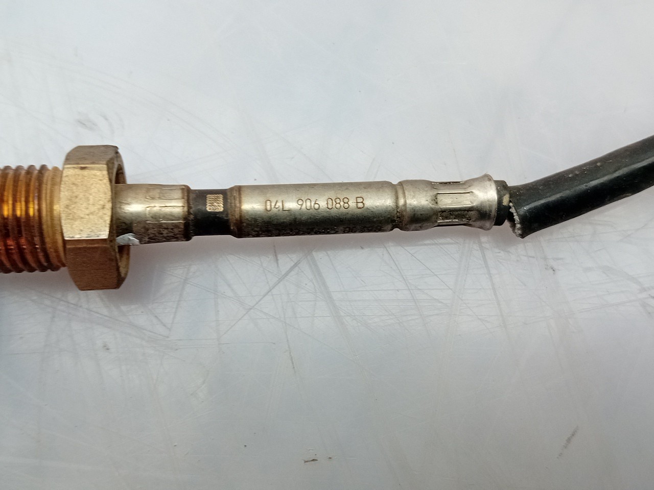 Lambda sensor AUDI A3 Sportback (8VA, 8VF) Imagem-3