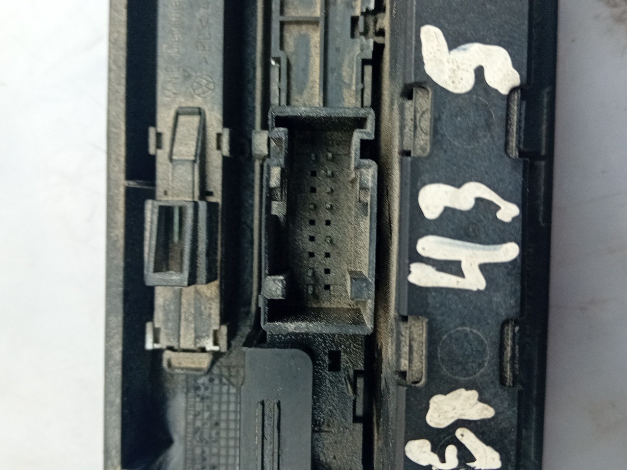 Panneau revêtement console centrale / radio SEAT Alhambra (710, 711) Imagem-2