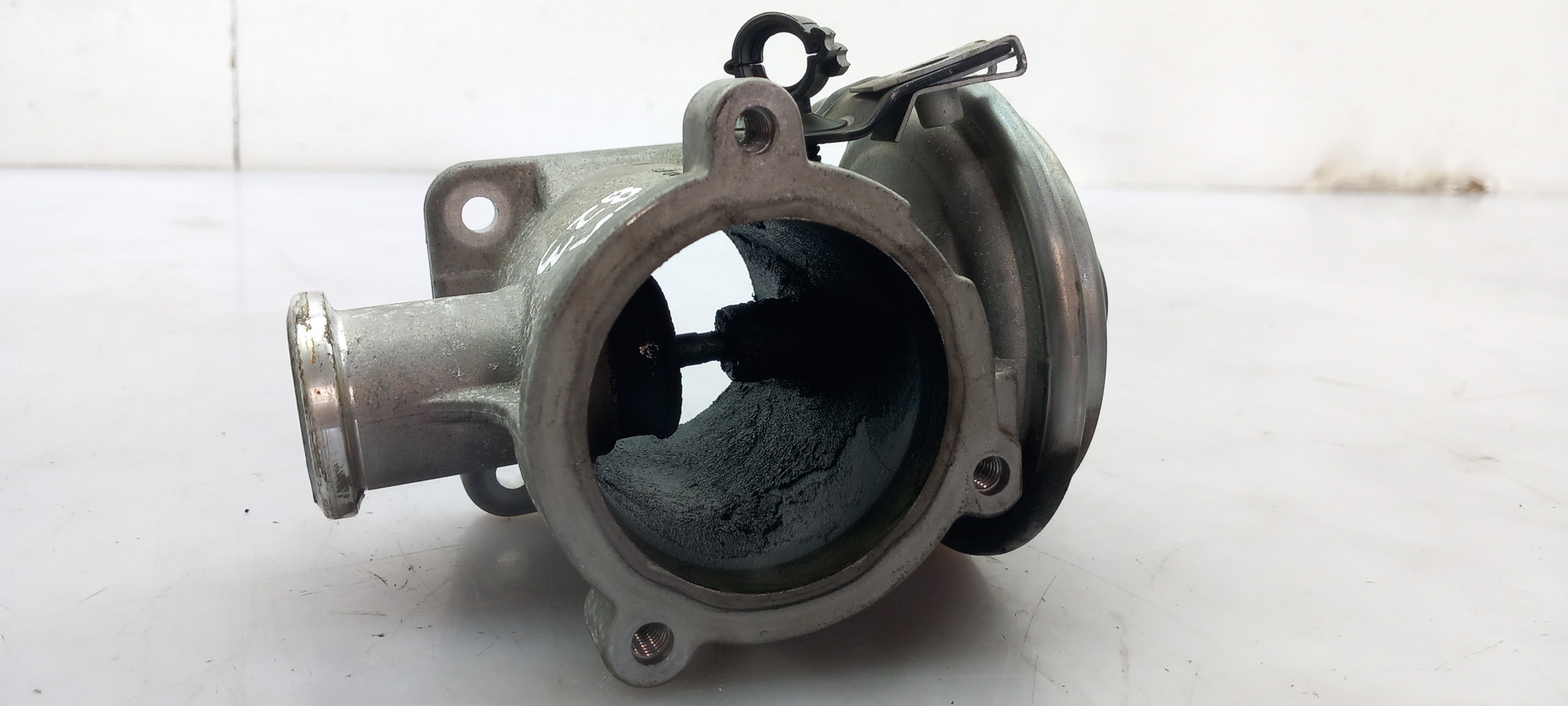 EGR valve BMW X6 (E71, E72) Imagem-1