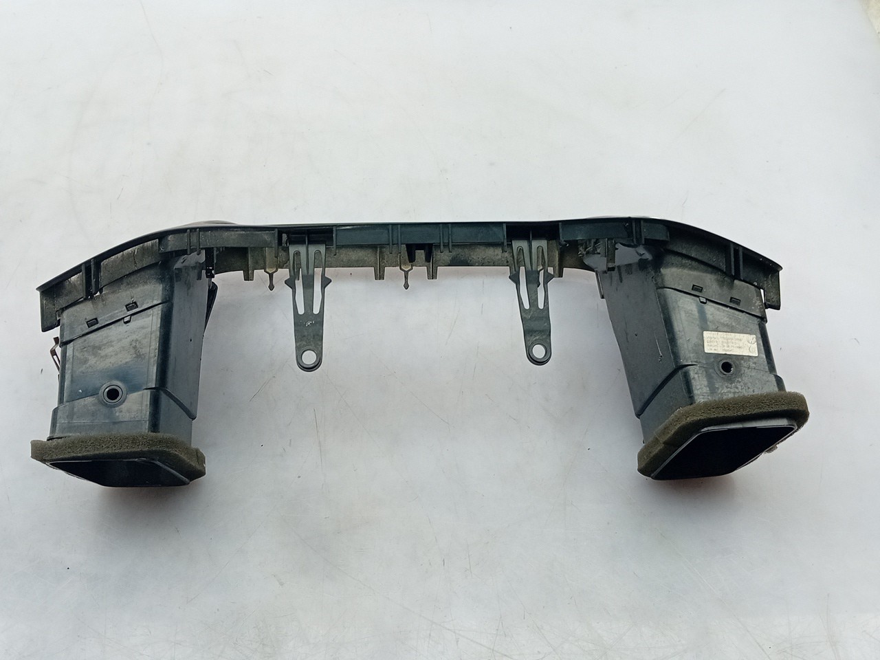 Diffuseur / sortie d’air SEAT Alhambra (710, 711) Imagem-1