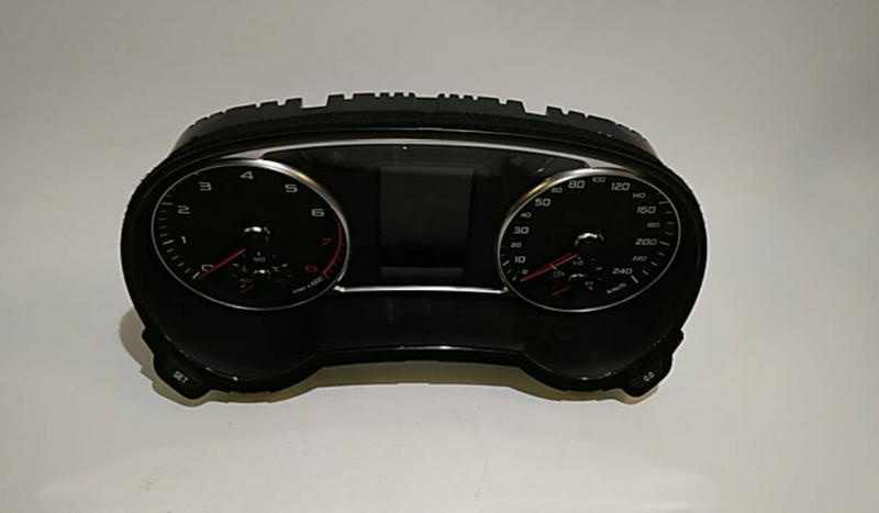Quadro strumenti / Pannello strumenti AUDI A1 Sportback (8XA, 8XF) Imagem-1