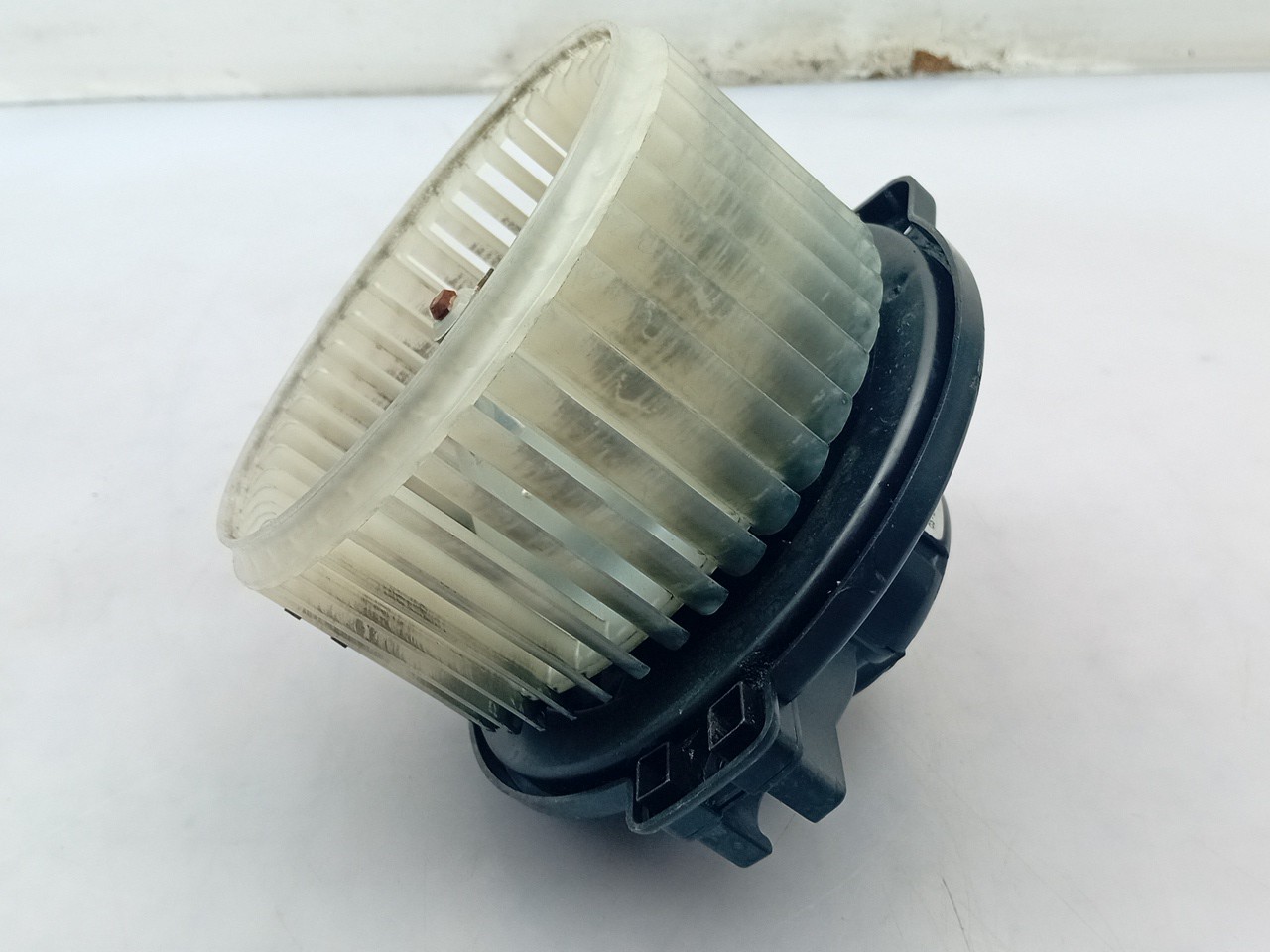 Motor da chauffage / sofagem TOYOTA Avensis Sedan (_T22_) Imagem-1