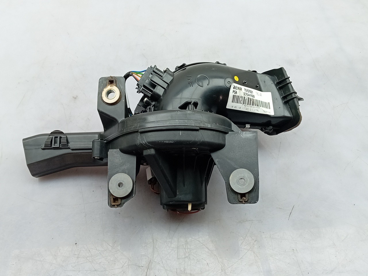 Motor da chauffage / sofagem PEUGEOT 5008 I (0U_, 0E_) Imagem-1