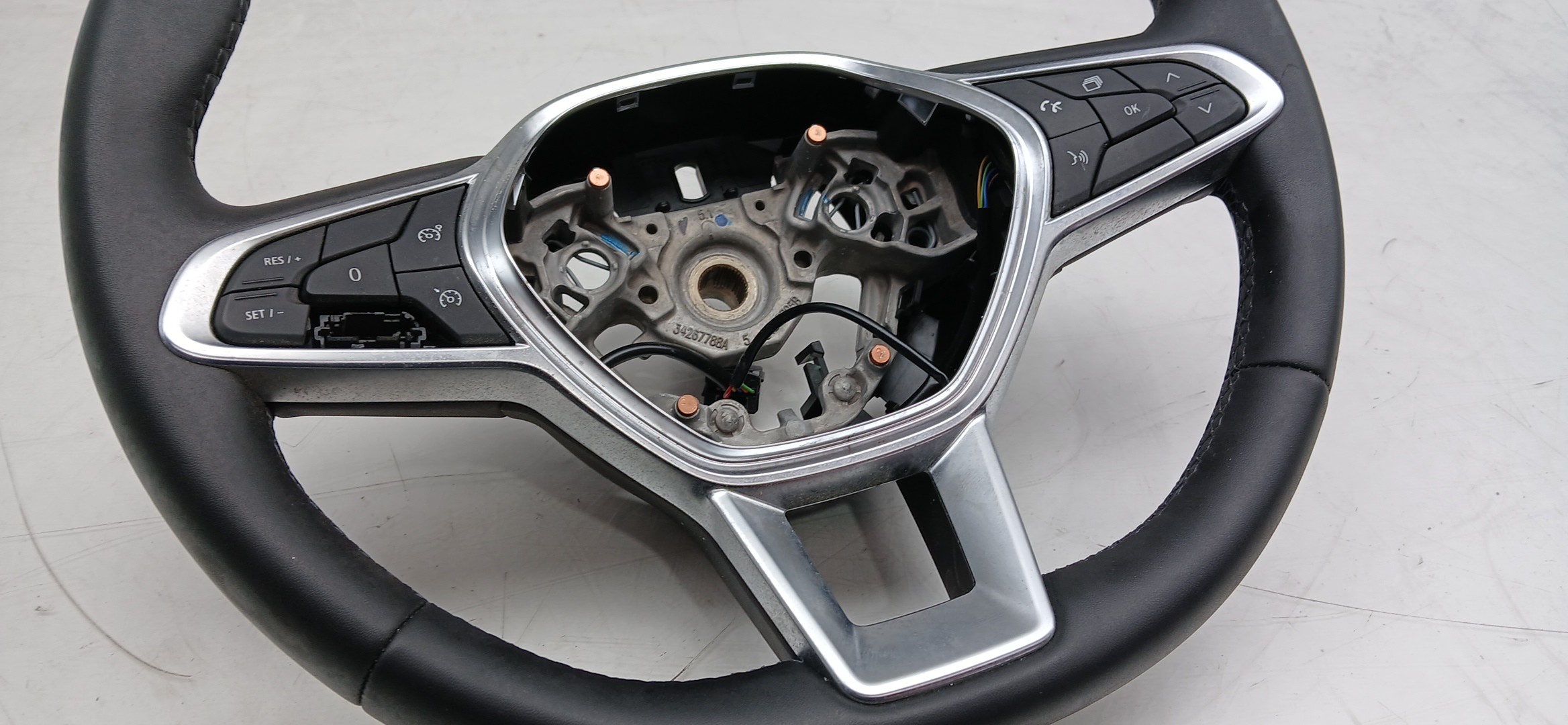 Steering wheel RENAULT Zoe (BFM_) Imagem-1
