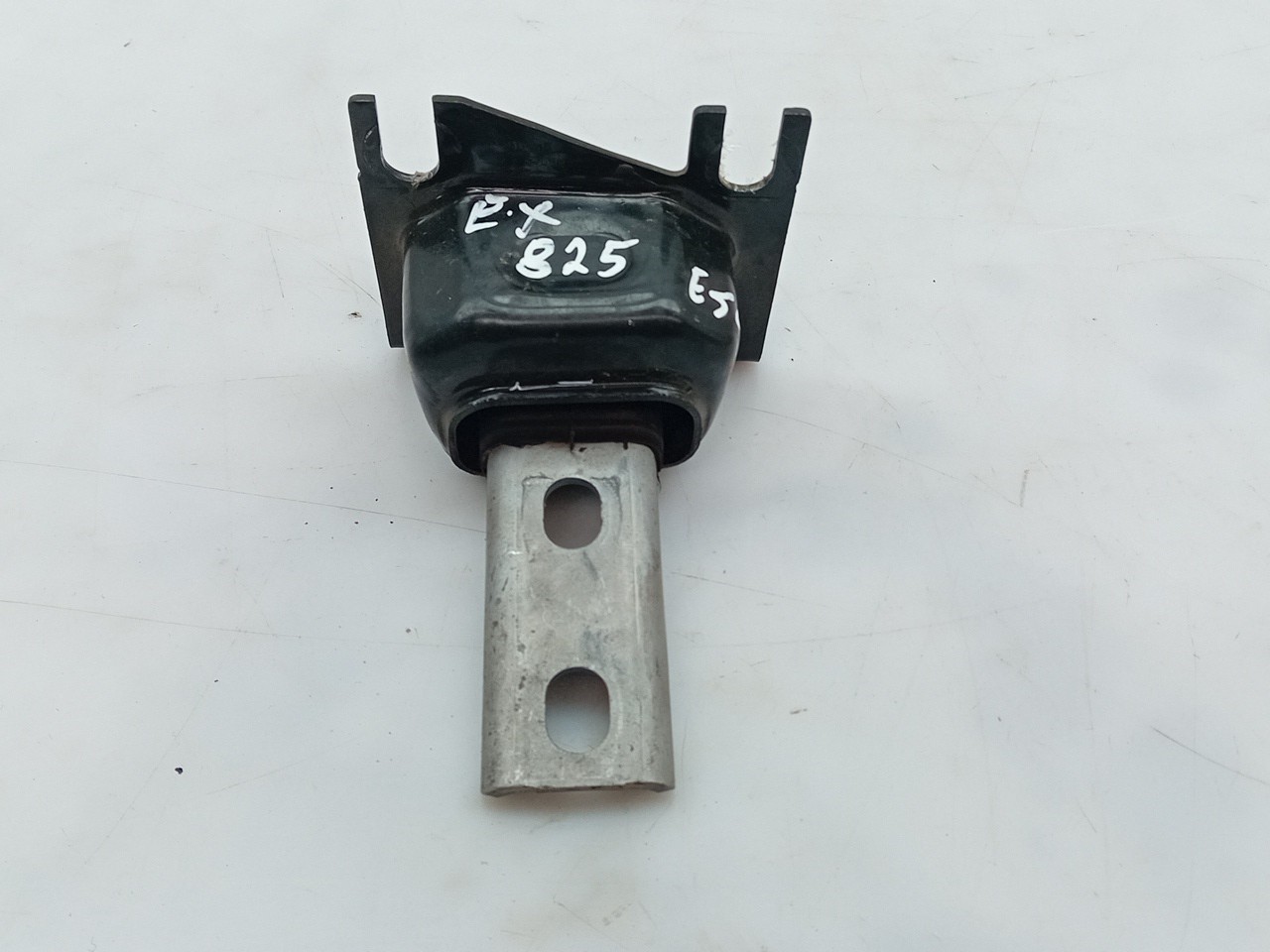 Box Support DACIA Sandero II (5S_) Imagem-1