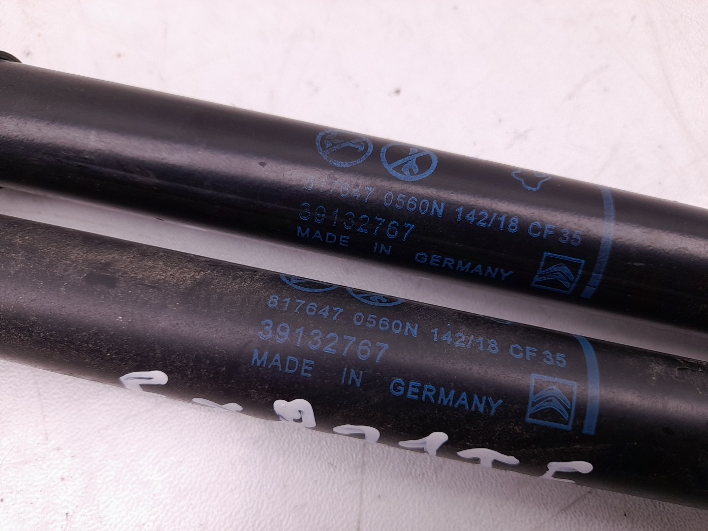 Trunk Shock Absorber CITROËN C3 Aircross II (2R_, 2C_) Imagem-2