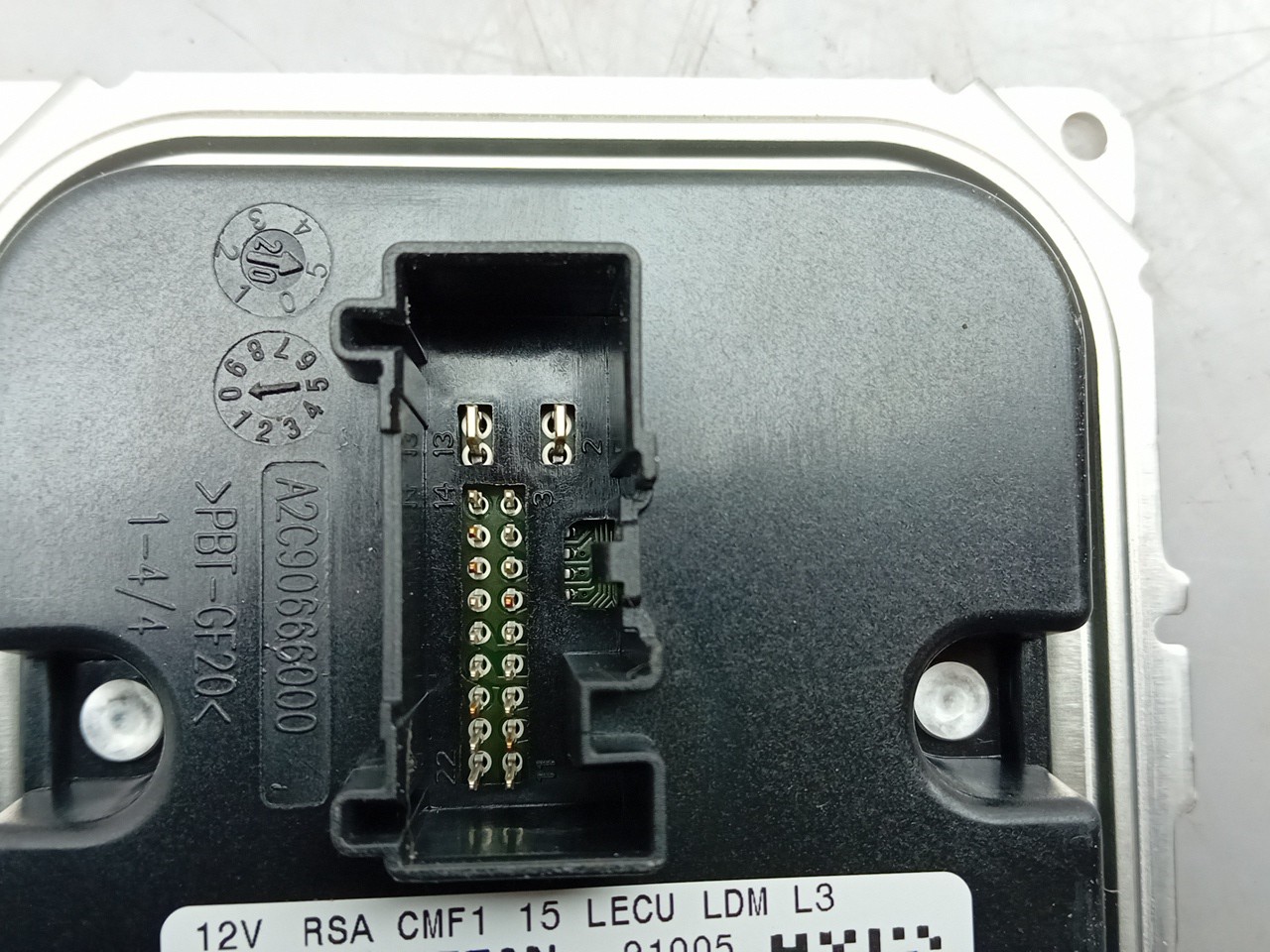 Lighting control unit / Lights ECU RENAULT Zoe (BFM_) Imagem-2