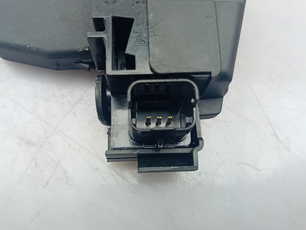 Tailgate Lock /Latch CITROËN C3 III (SX) Imagem-2