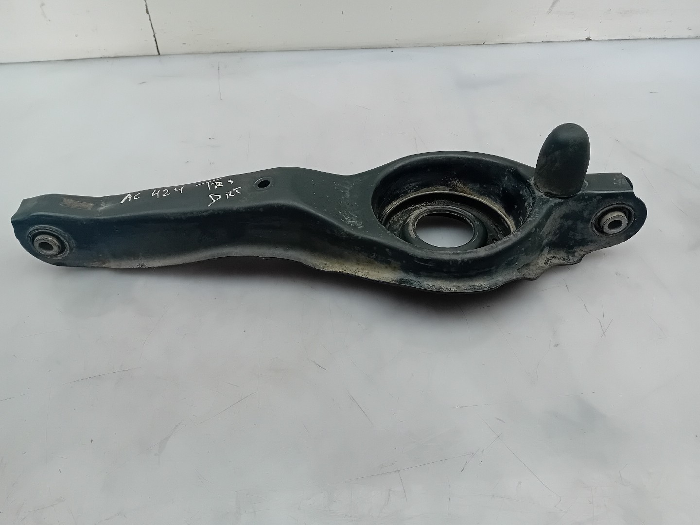 Right rear suspension arm MAZDA 5 (CR19) Imagem-1