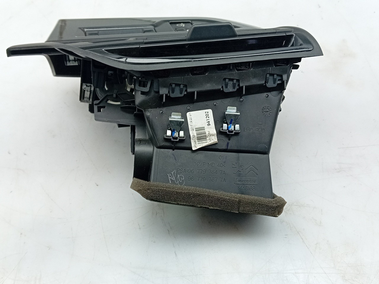 Diffuser / air vent CITROËN C4 Grand Picasso II (DA_, DE_) Imagem-1