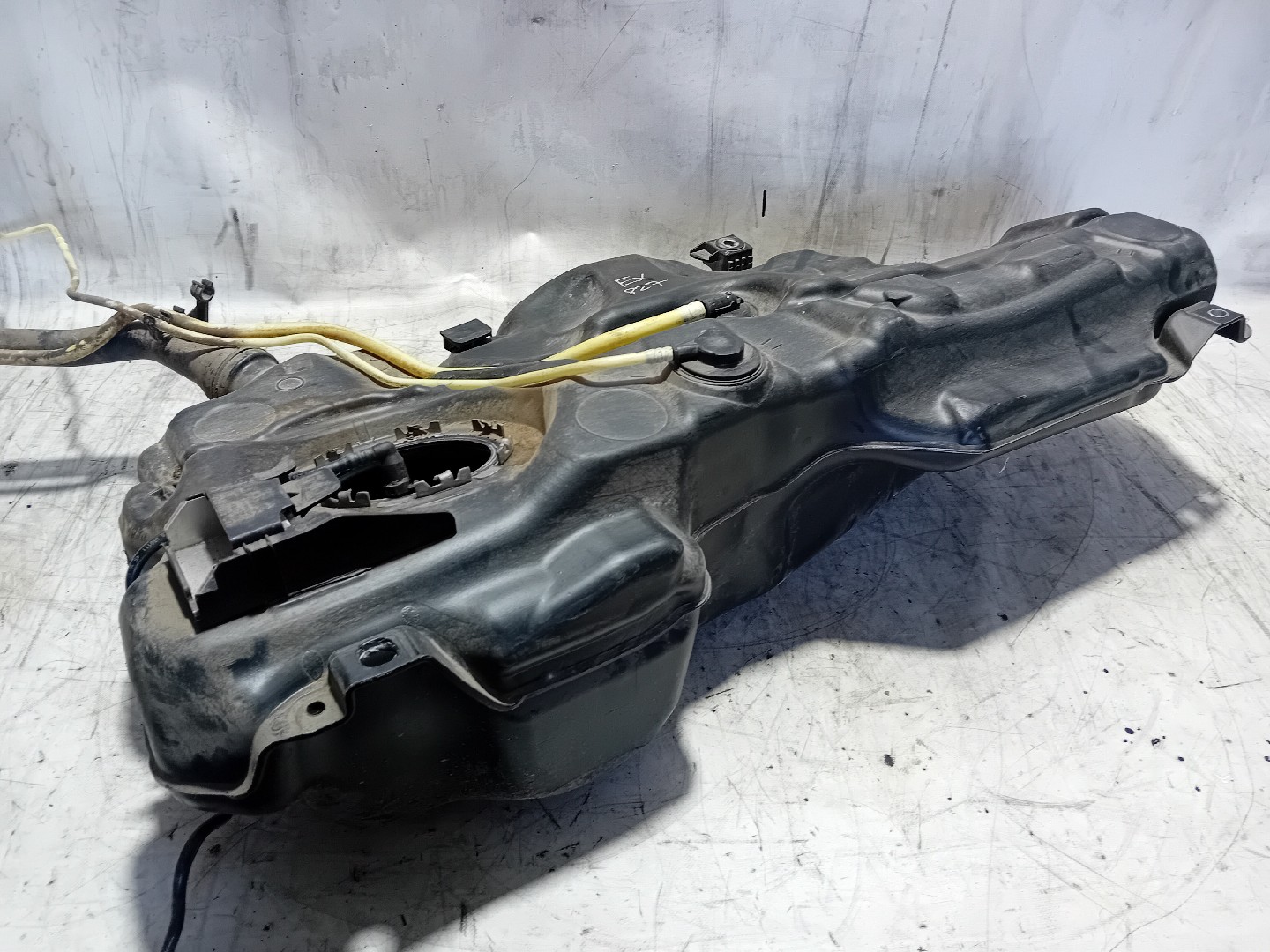Réservoir de carburant VOLKSWAGEN Polo (AW1) Imagem-1