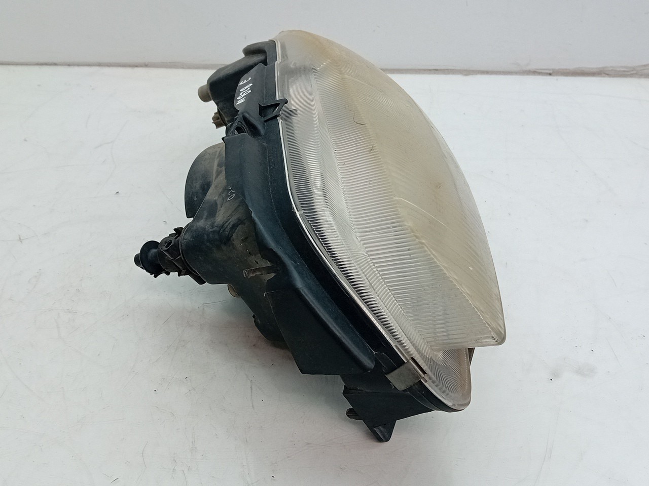 Ótica / farol esquerda PEUGEOT 106 II (1A_, 1C_) Imagem-3