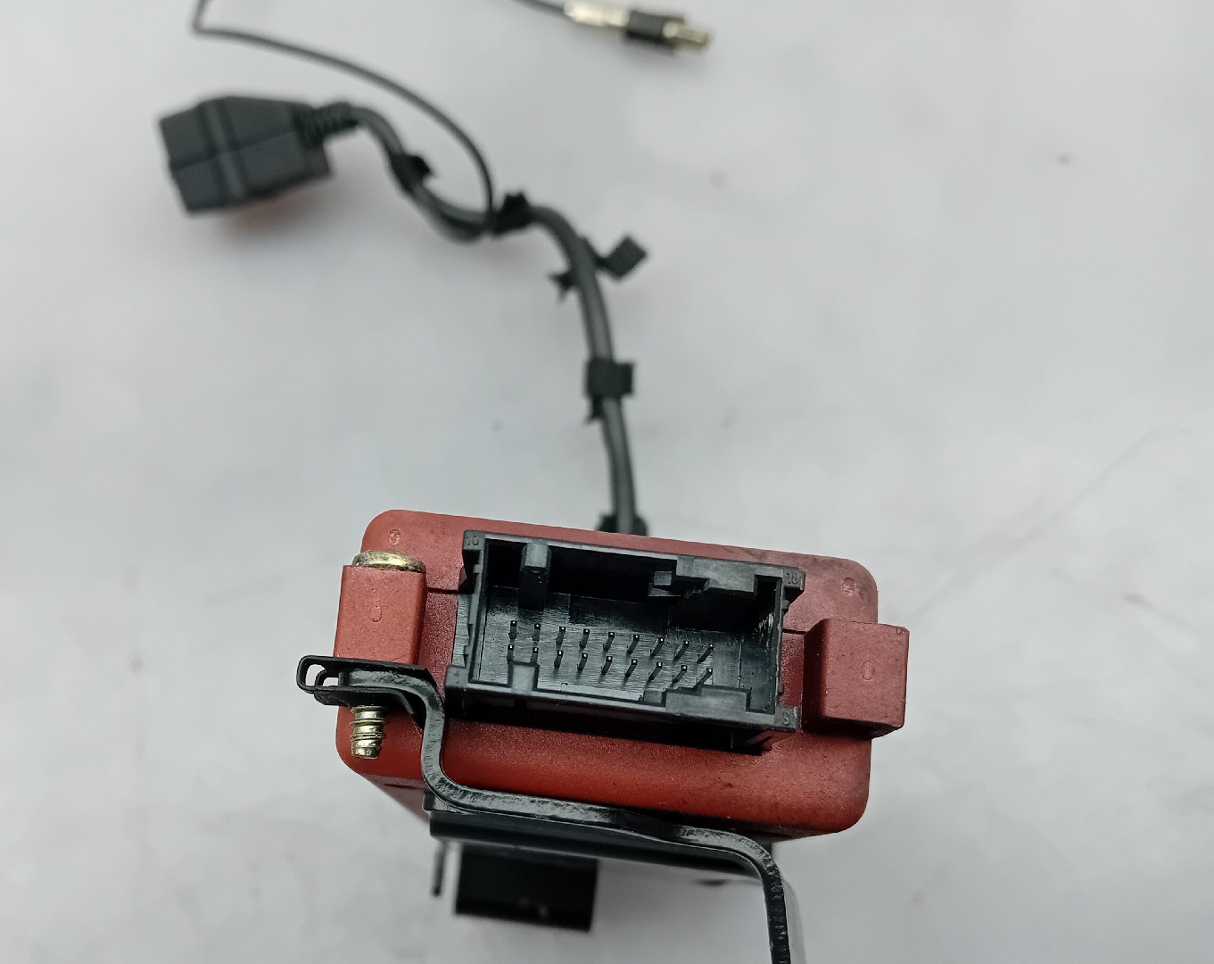 Módulo USB / AUX / IPOD AUDI A6 Avant (4B5, C5) Imagem-3