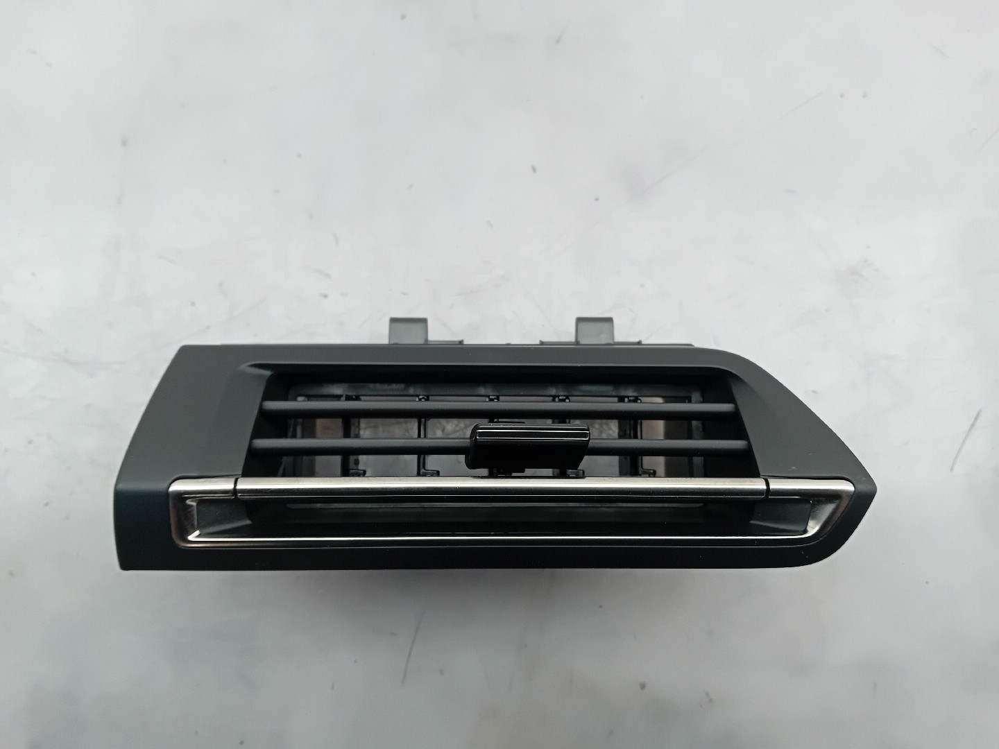 Diffuser / air vent PEUGEOT 508 II Imagem-1