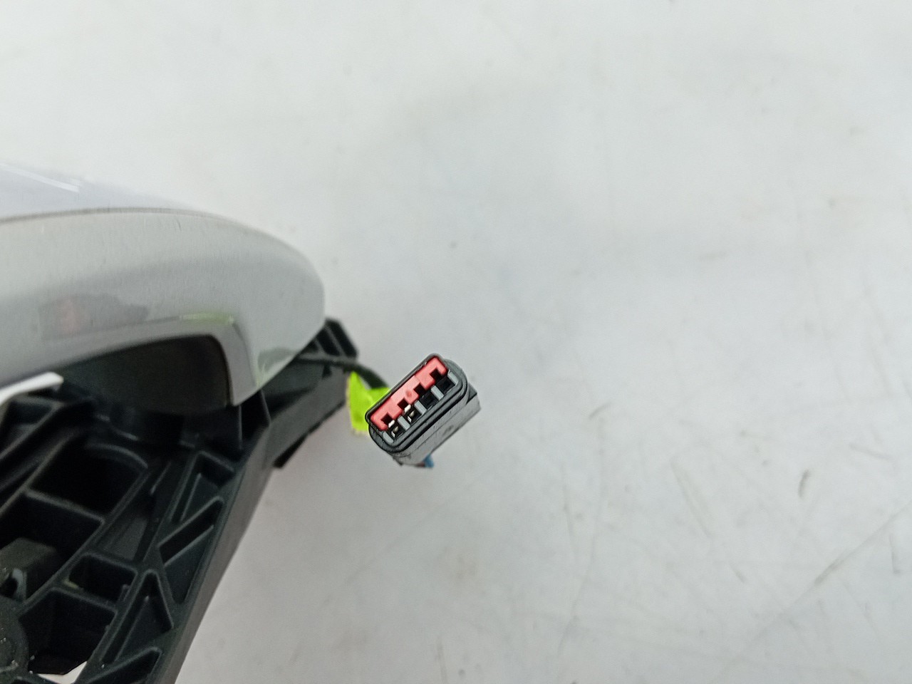 Left rear door handle OPEL Mokka / Mokka X Imagem-2