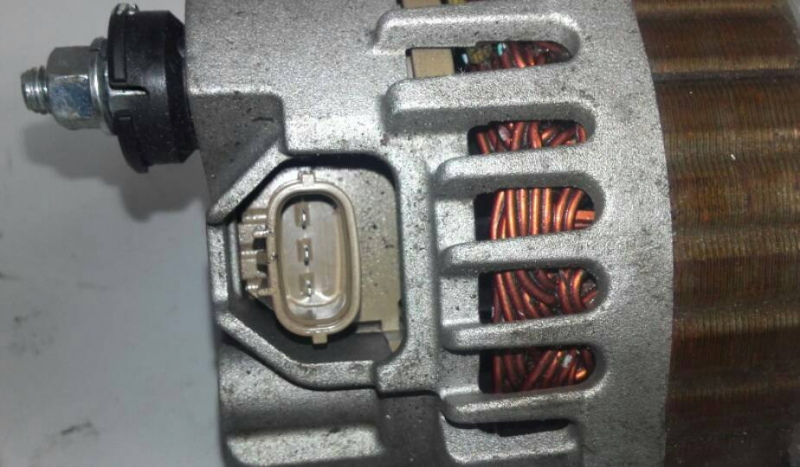 Alternador NISSAN Juke (F15) Imagem-2