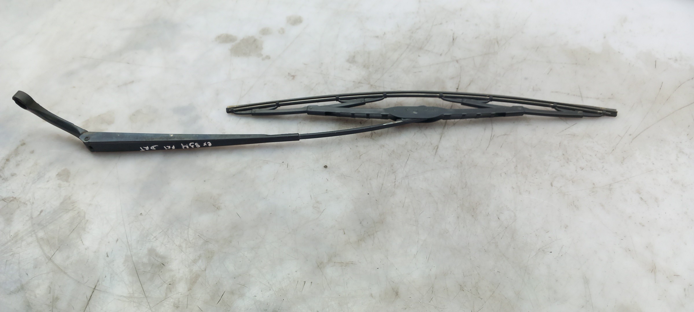 Brazo de limpiaparabrisas delantero derecho AUDI TT (8N3) Imagem-1