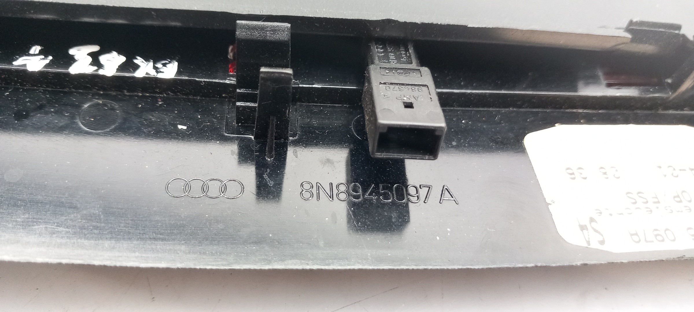 Luz de freno adicional / tercer freno AUDI TT (8N3) Imagem-3