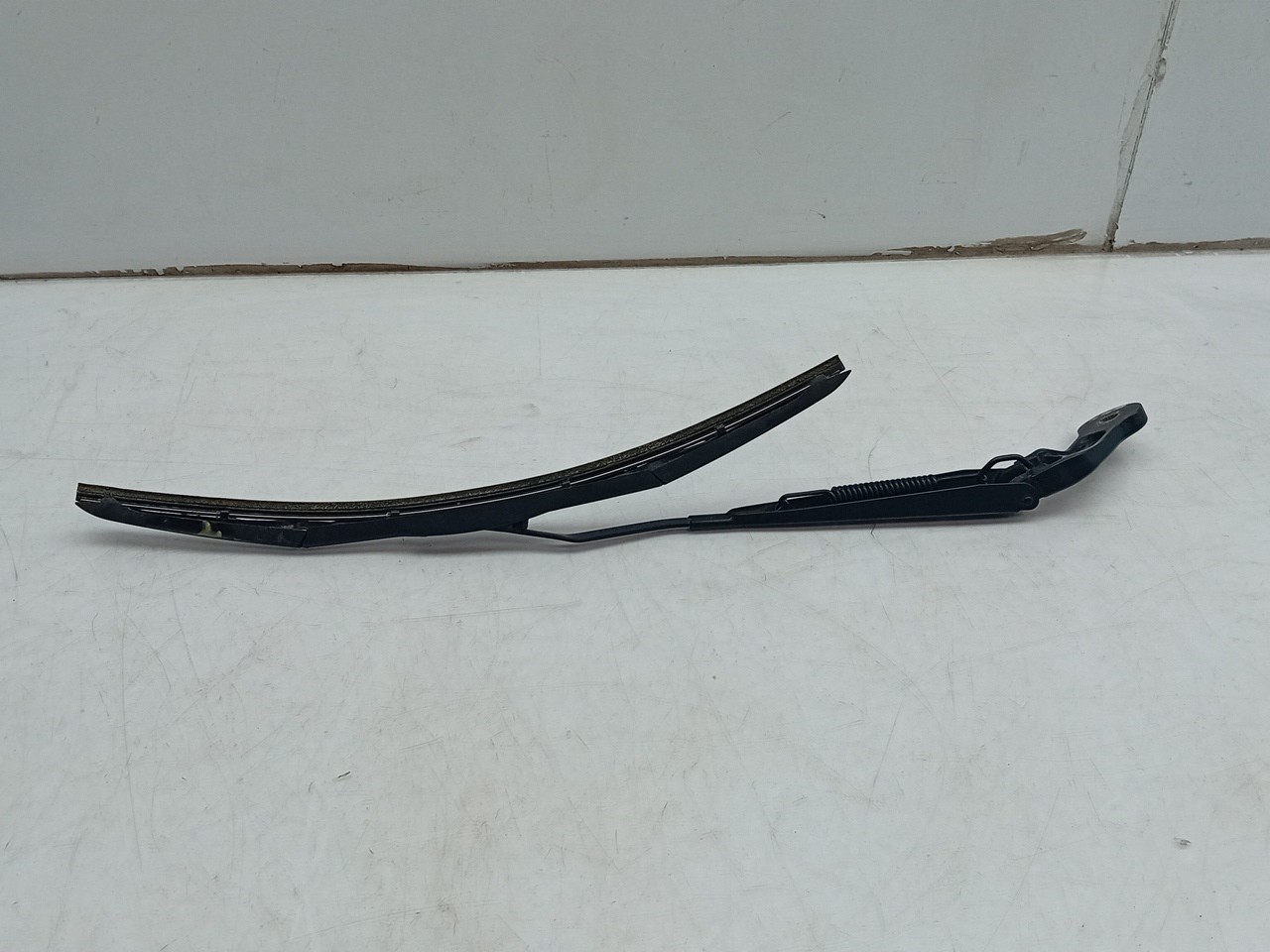 Windscreen wiper arm Left front MINI Mini (F55) Imagem-1