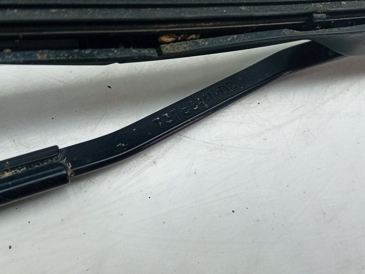Windscreen wiper arm Left front MINI Mini (F55) Imagem-2