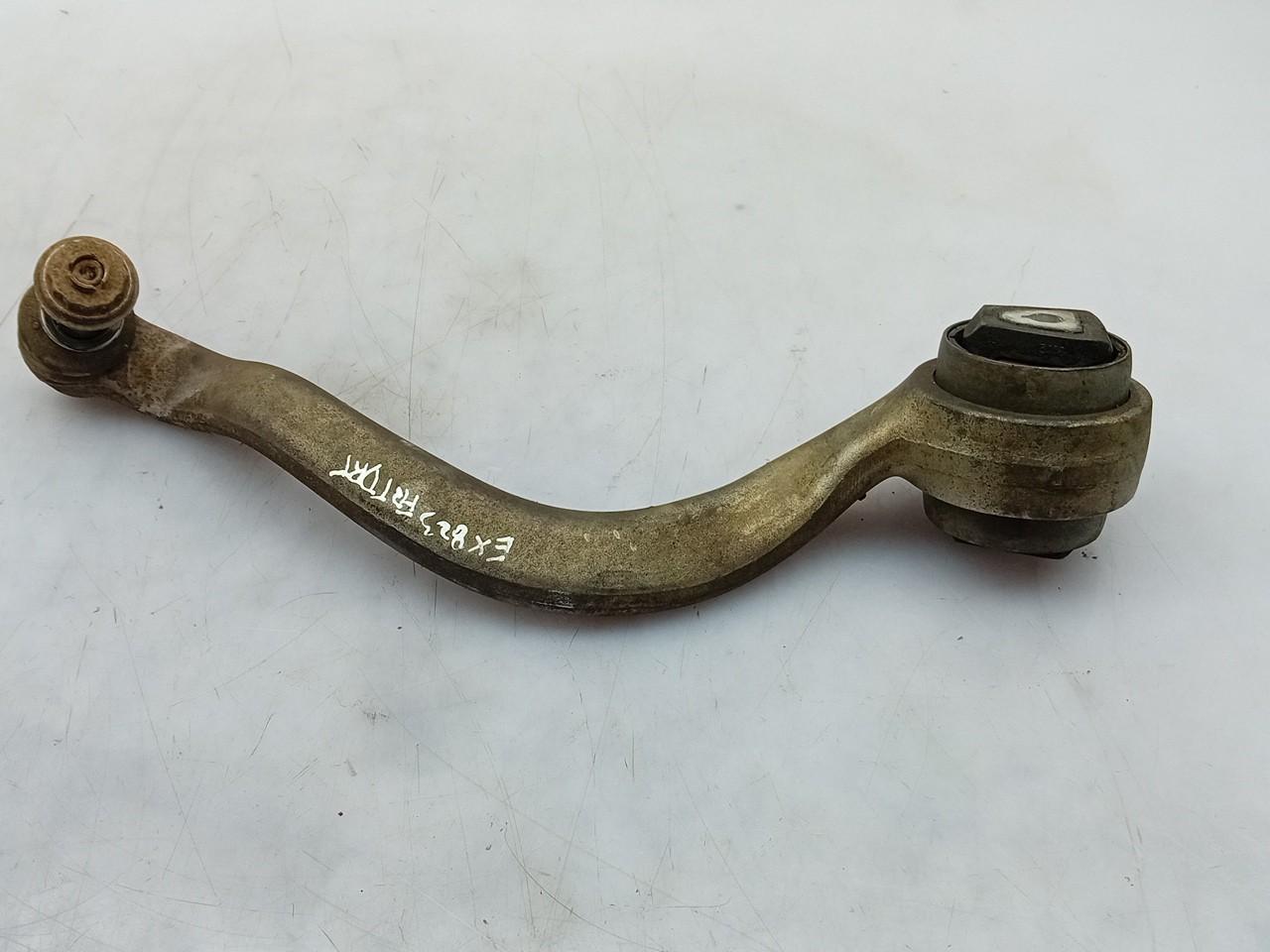 Right front suspension arm