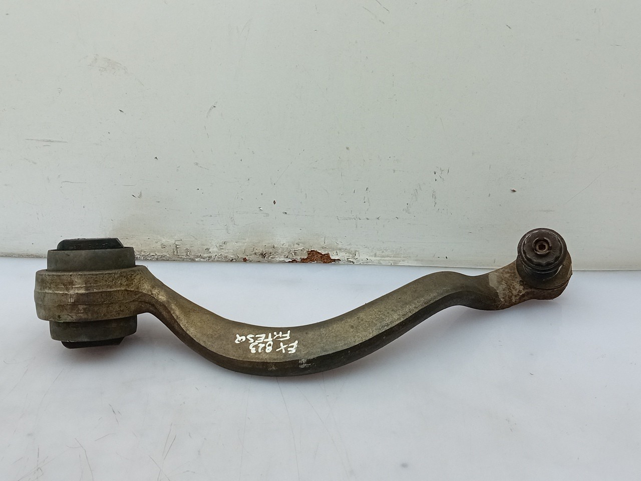 Left front suspension arm