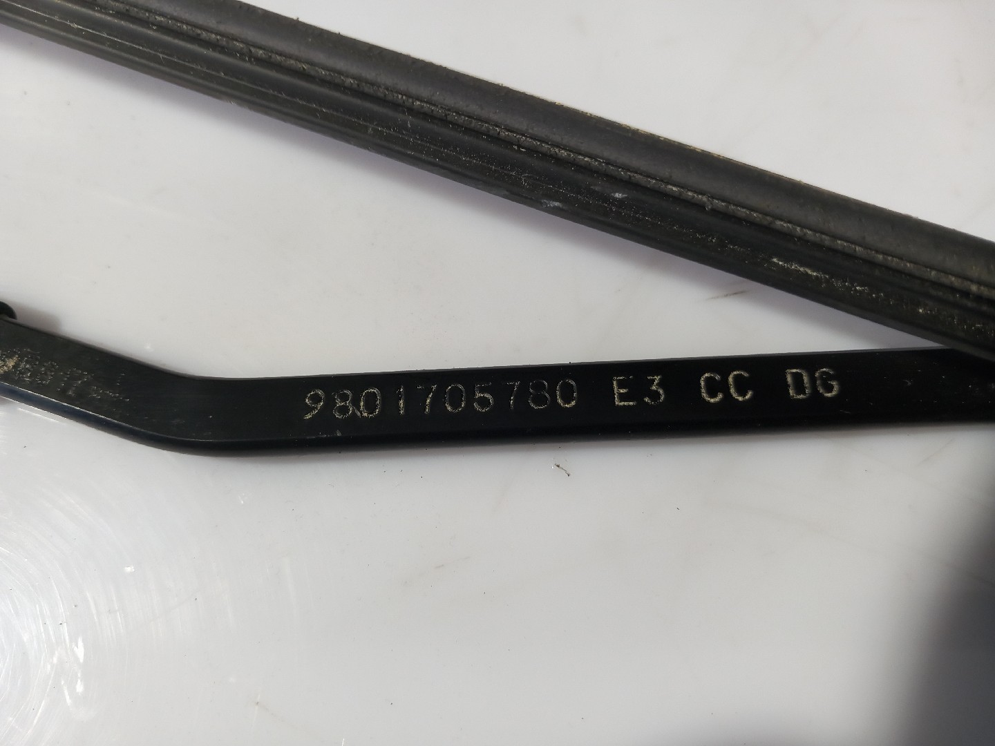 Windscreen wiper arm Left front CITROËN C4 Cactus Imagem-3
