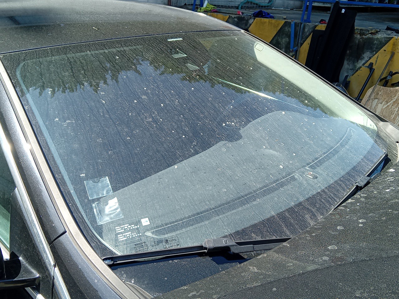 Parabrezza VOLVO V40 Hatchback Imagem-1