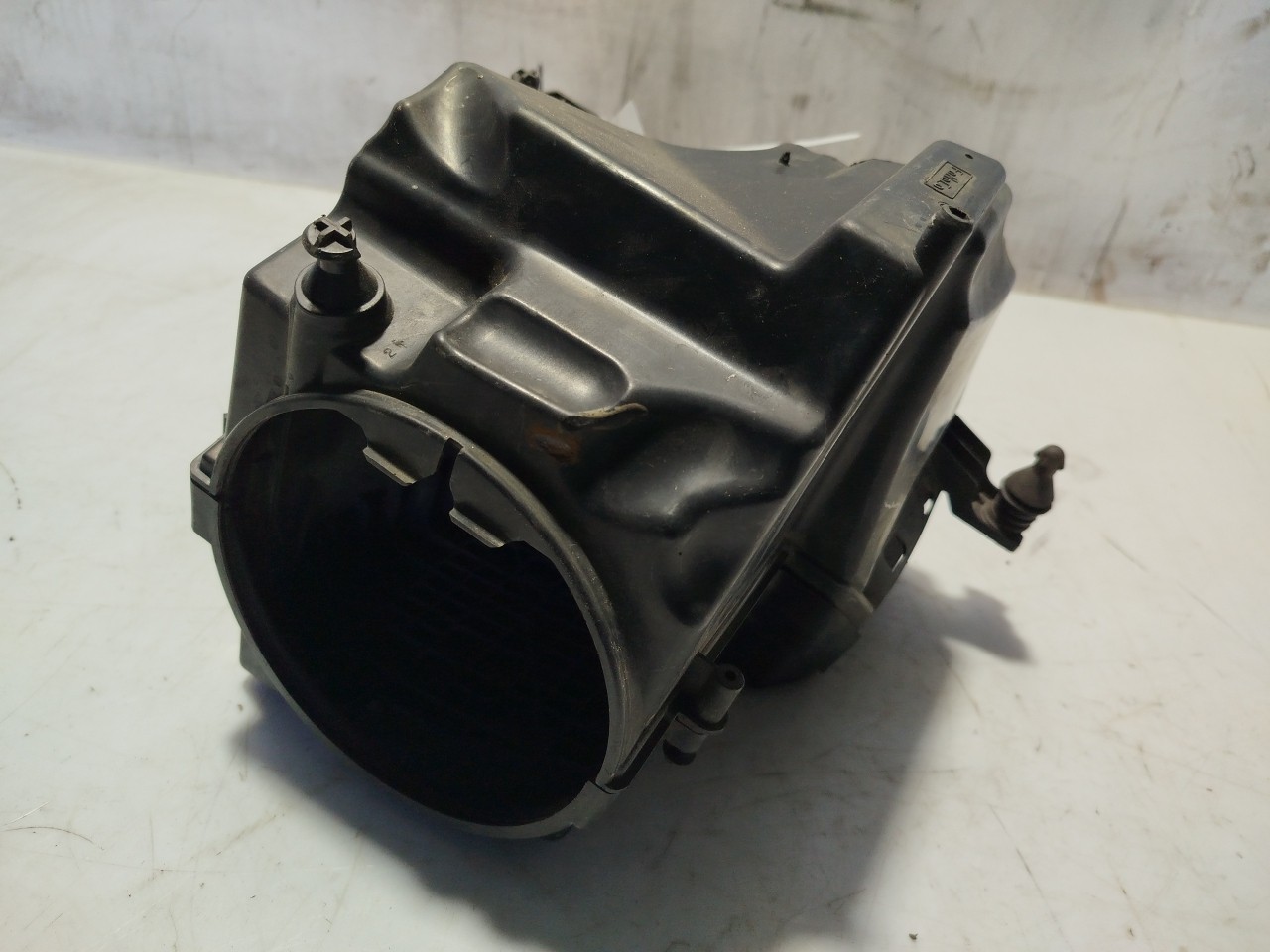 Boîtier filtre à air VOLVO V40 Hatchback Imagem-1