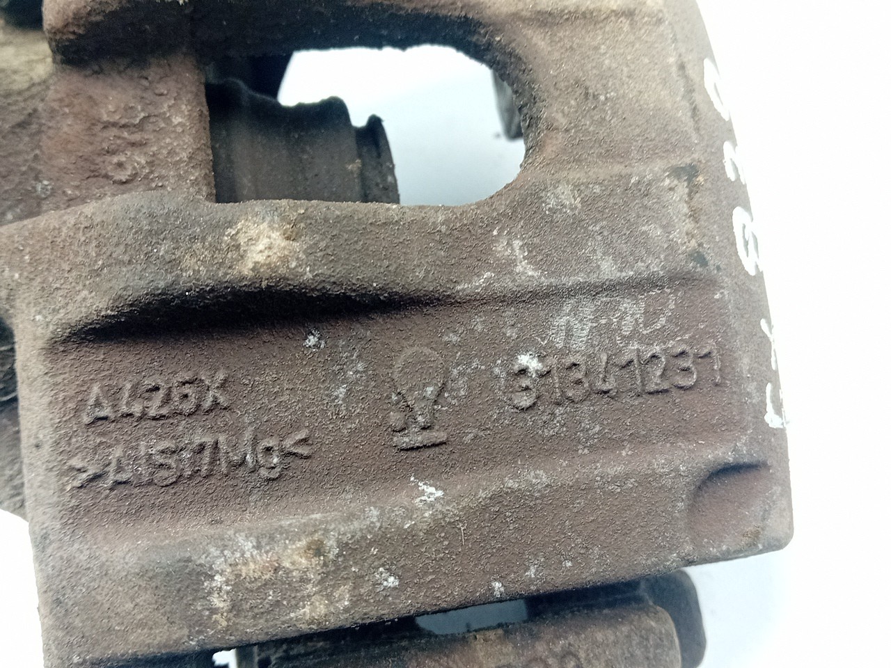Right rear Brake Caliper VOLVO V40 Hatchback Imagem-3