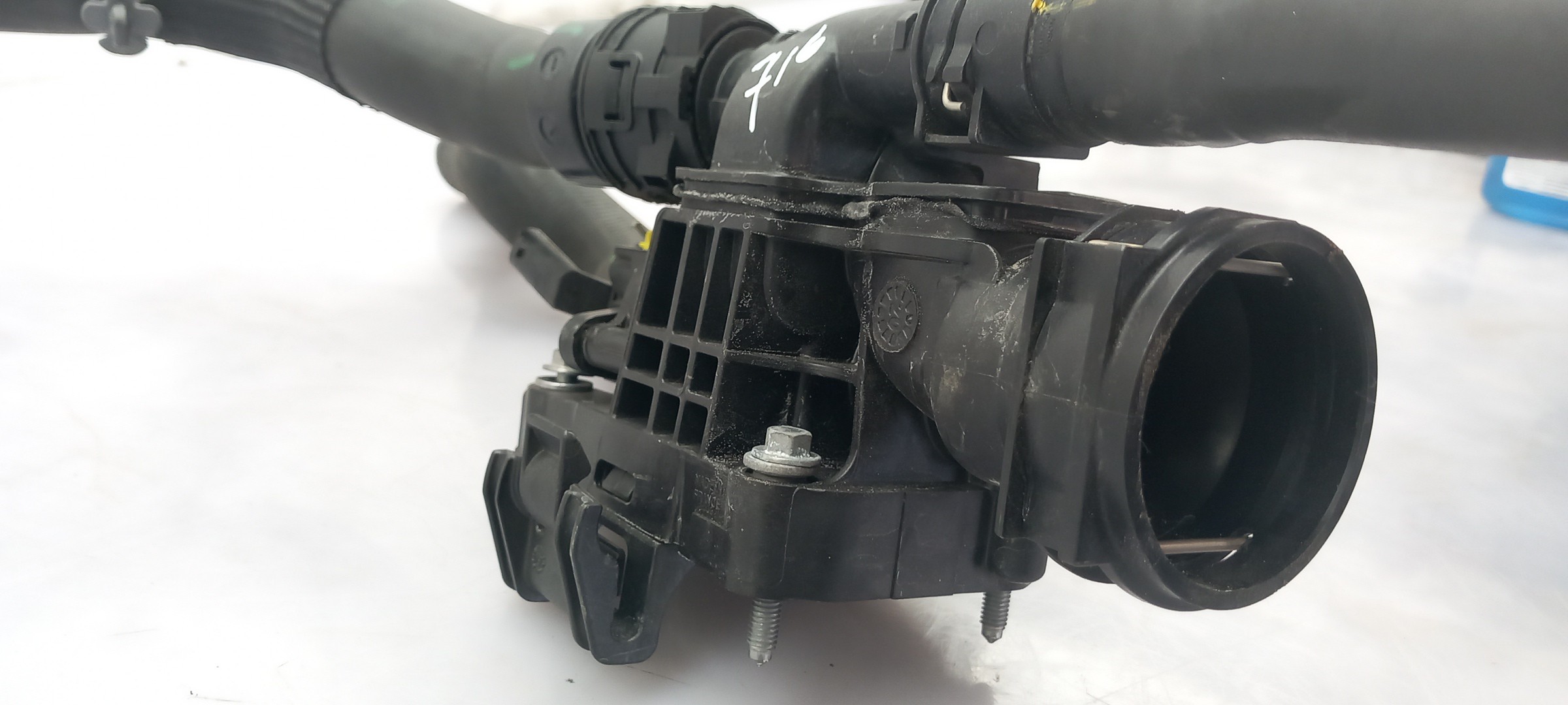 Corps thermostat PEUGEOT 208 Imagem-2