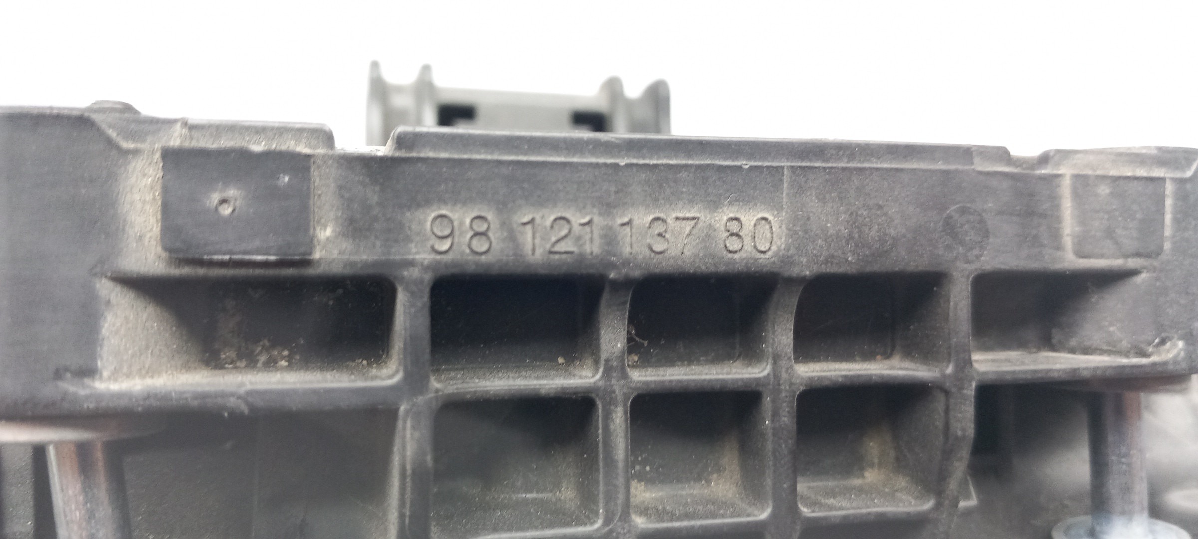 Corps thermostat PEUGEOT 208 Imagem-3