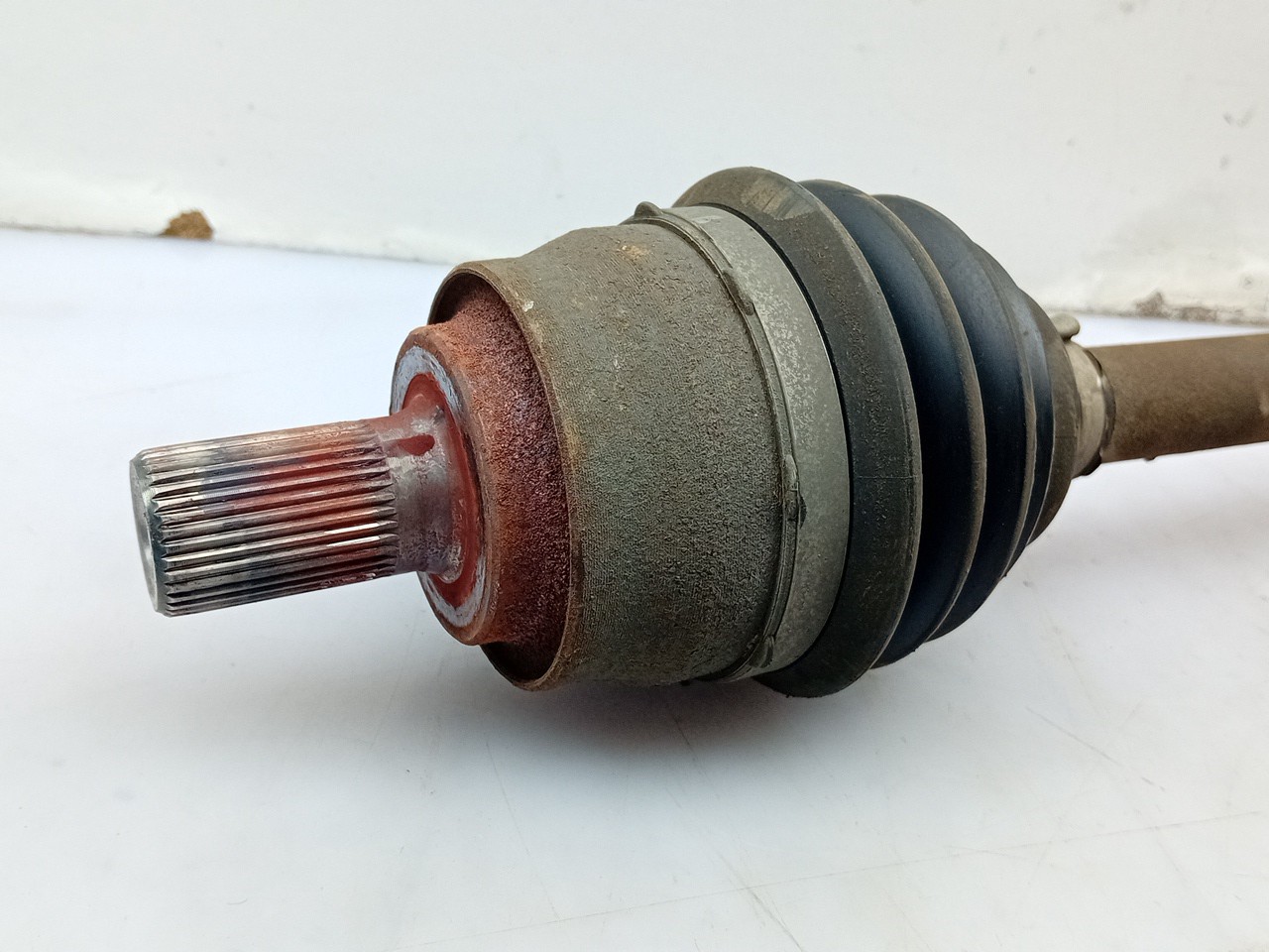 Transmission avant gauche VOLVO V40 Hatchback Imagem-1