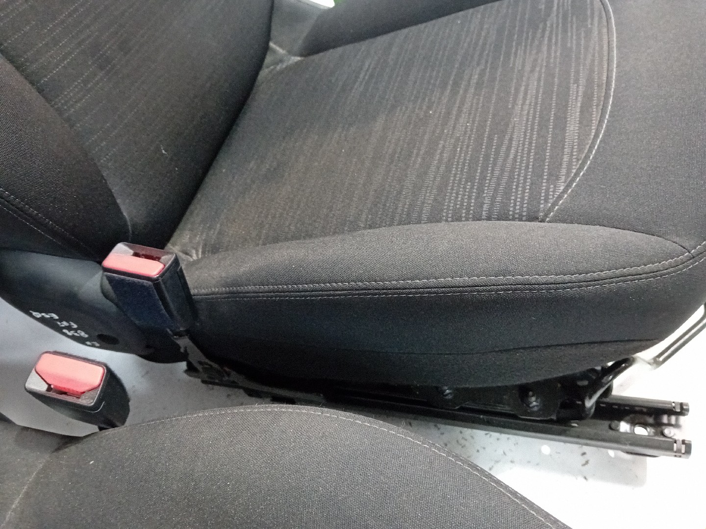 Siège Avant Droite PEUGEOT 208 Imagem-5