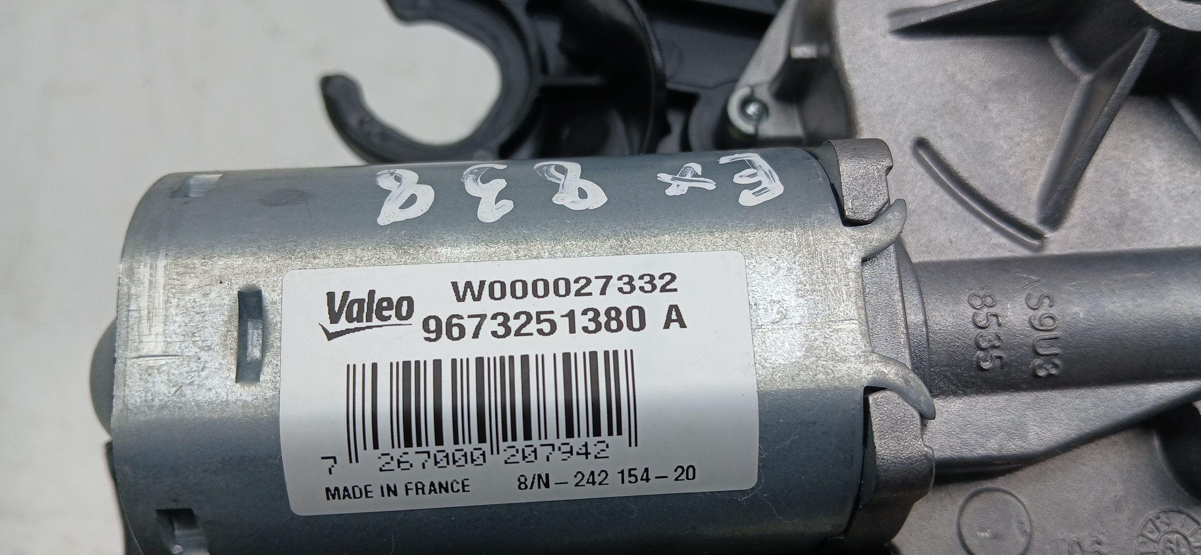 Motor limpa vidros trás PEUGEOT 208 Imagem-3