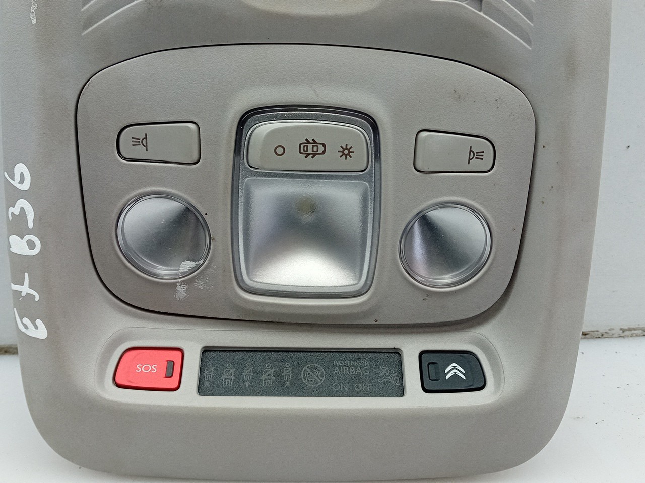 Plafonier frente CITROËN C3 Aircross II (2R_, 2C_) Imagem-2