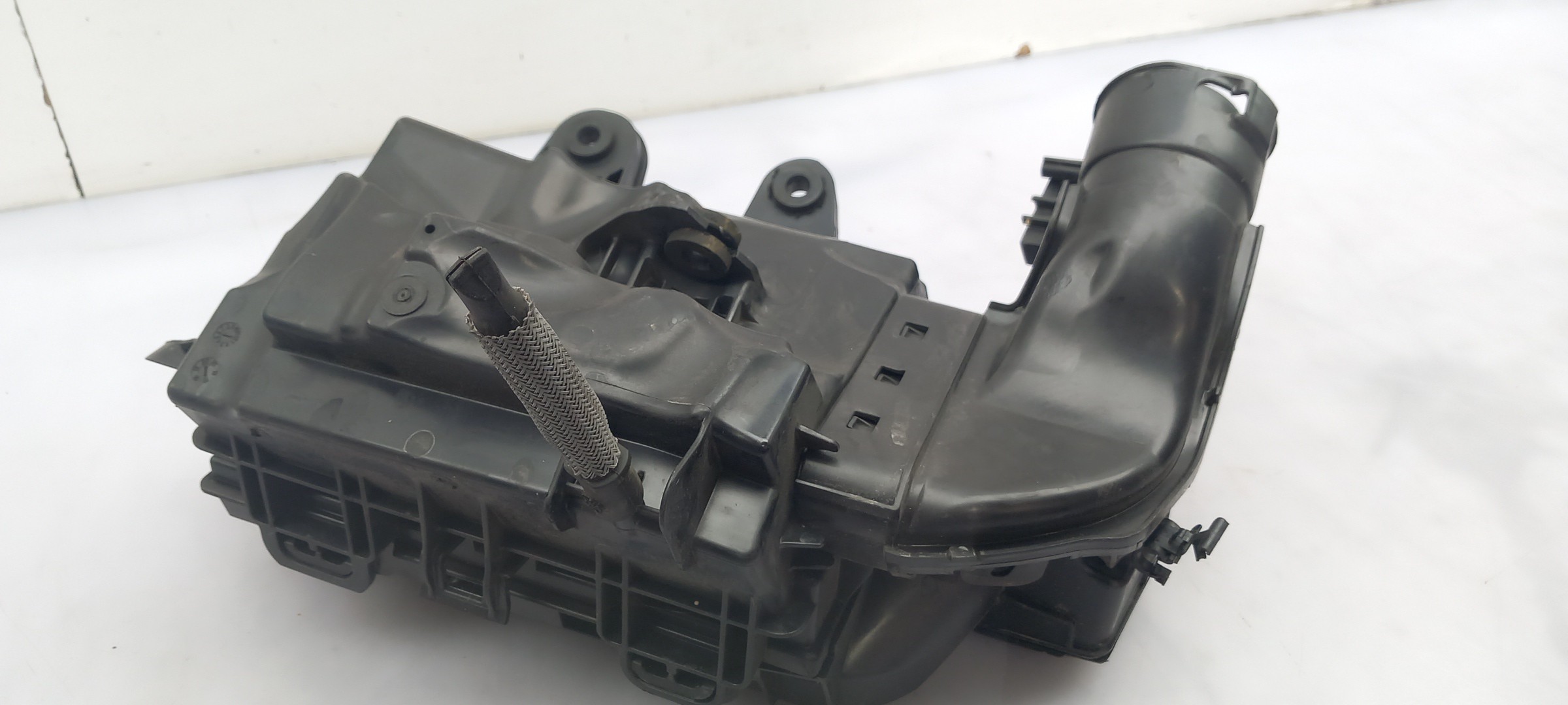 Air filter box CITROËN C3 Aircross II (2R_, 2C_) Imagem-1