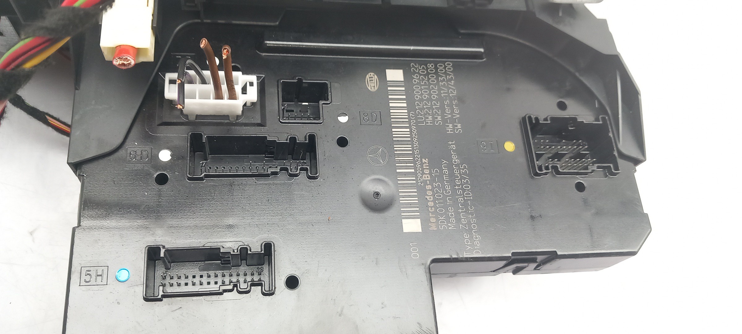 Fuse box / SAM / BSI MERCEDES-BENZ Classe E (W212) Imagem-3