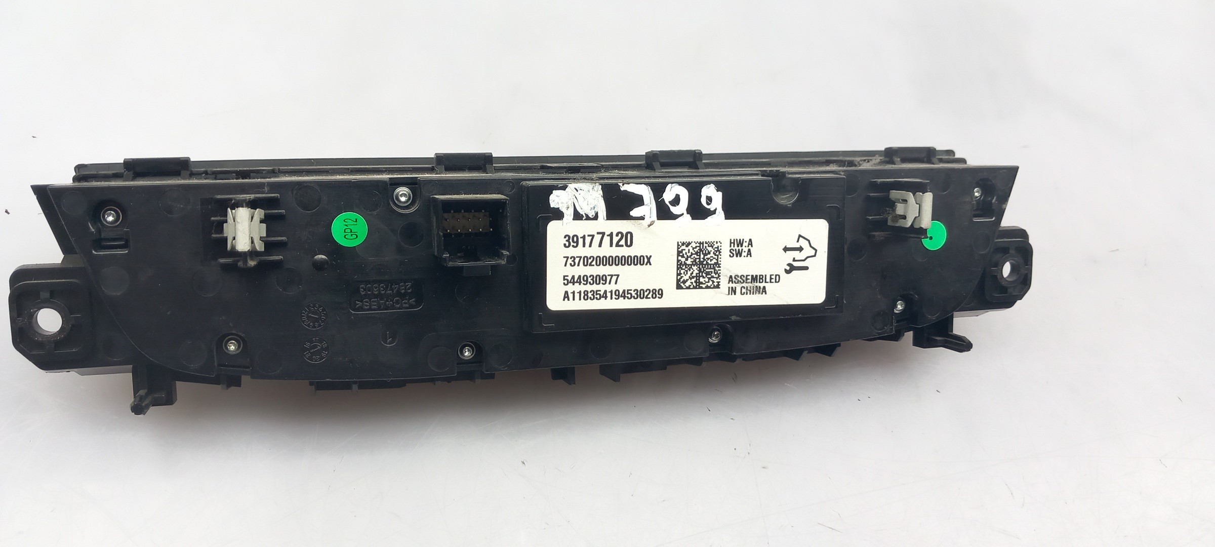 AC switch OPEL Insignia B Grand Sport (Z18) Imagem-1